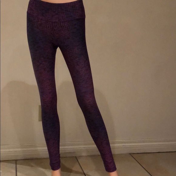 Rese print yoga/studio leggings - Picture 1 of 4